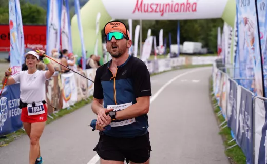 Nie pozostawili złudzeń! W tym roku Bieg Górski na 11 km należał do nich [WIDEO] - 208